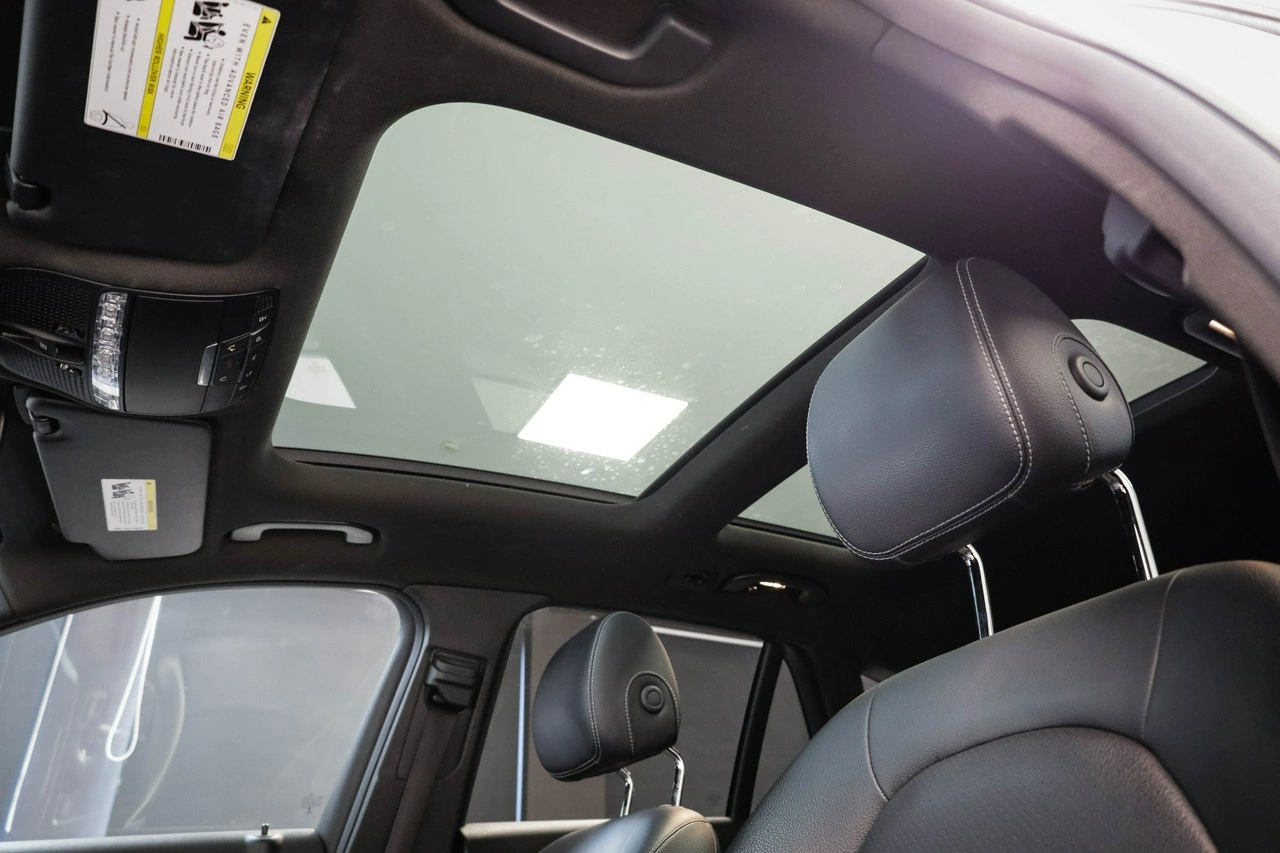 Mercedes GLC 300 - Zdjęcie 22