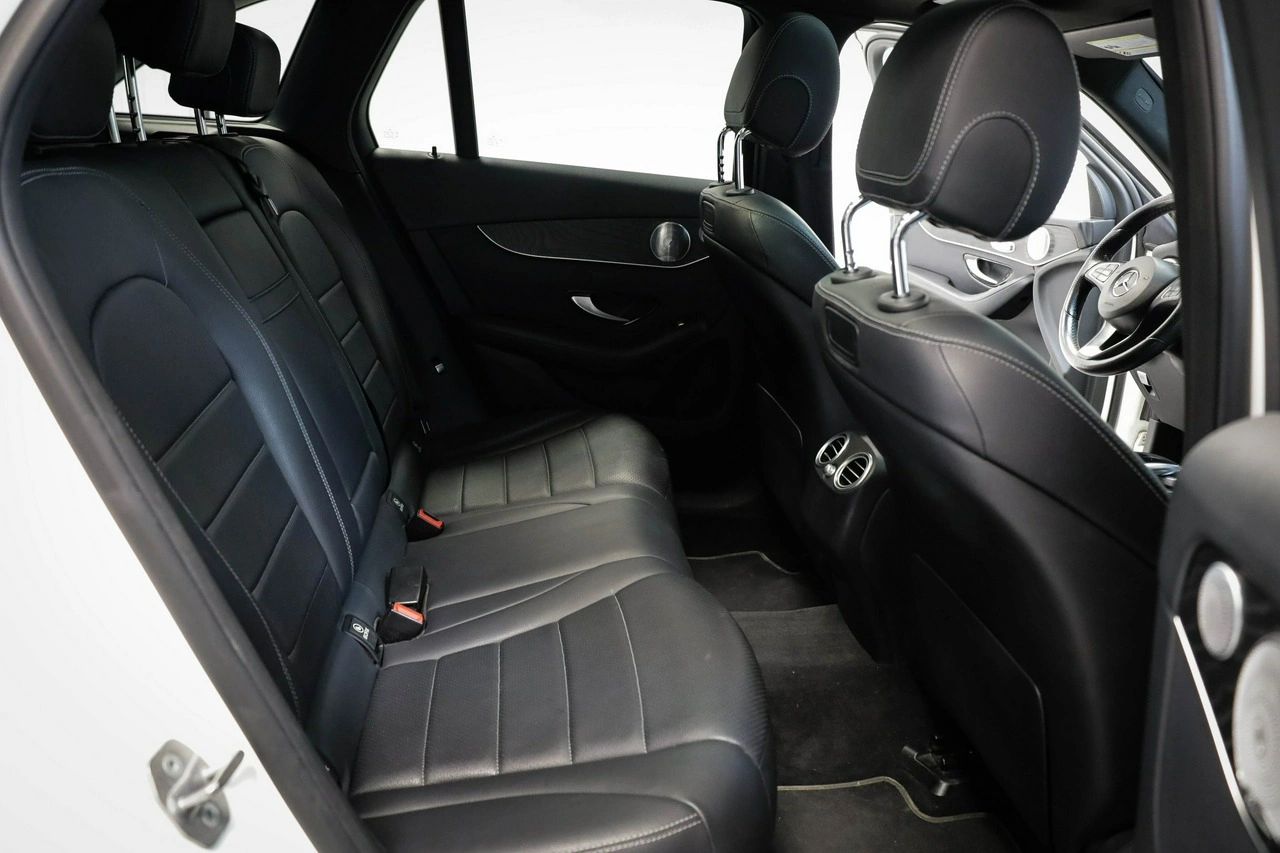 Mercedes GLC 300 - Zdjęcie 31