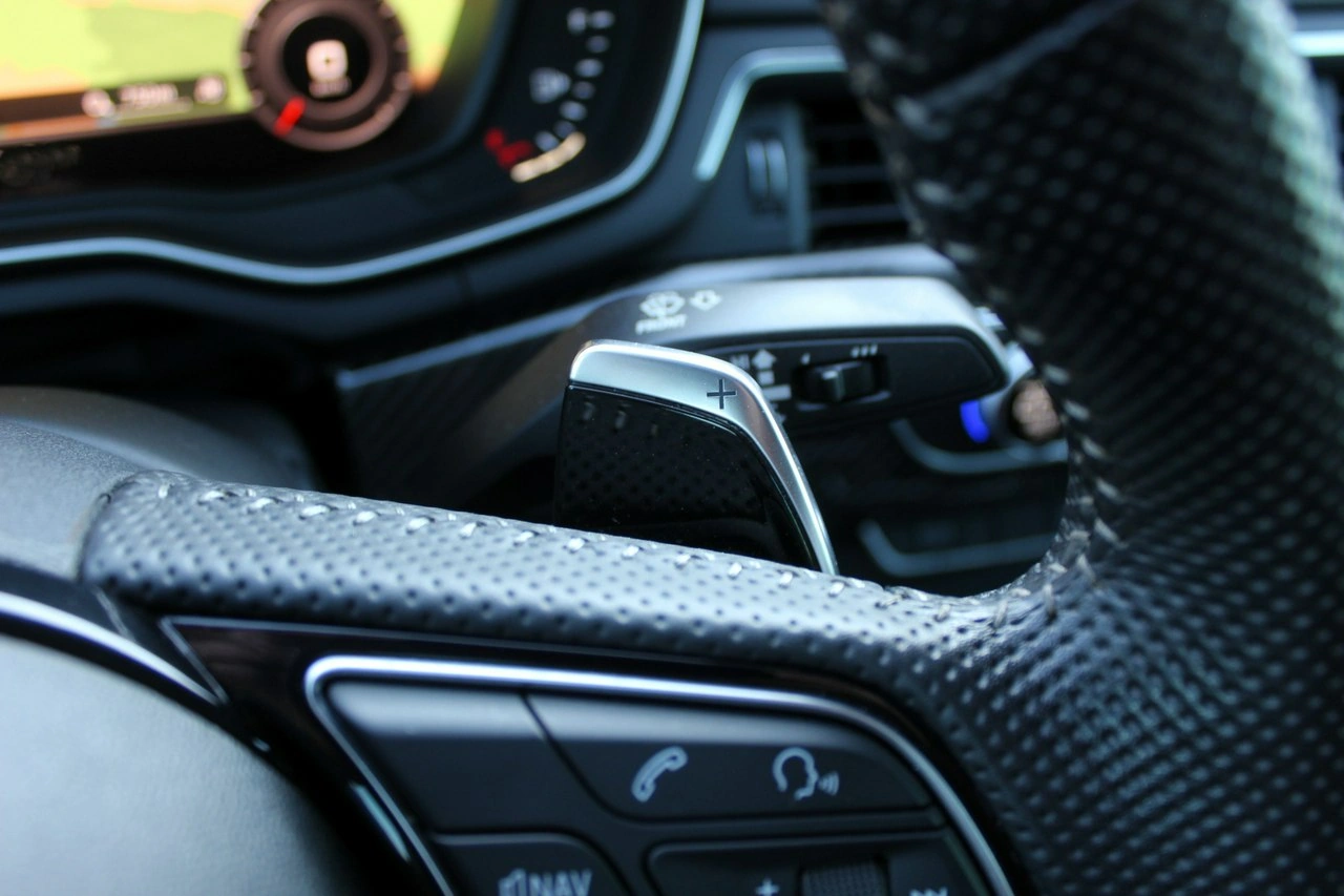 Audi RS5 - Zdjęcie 32