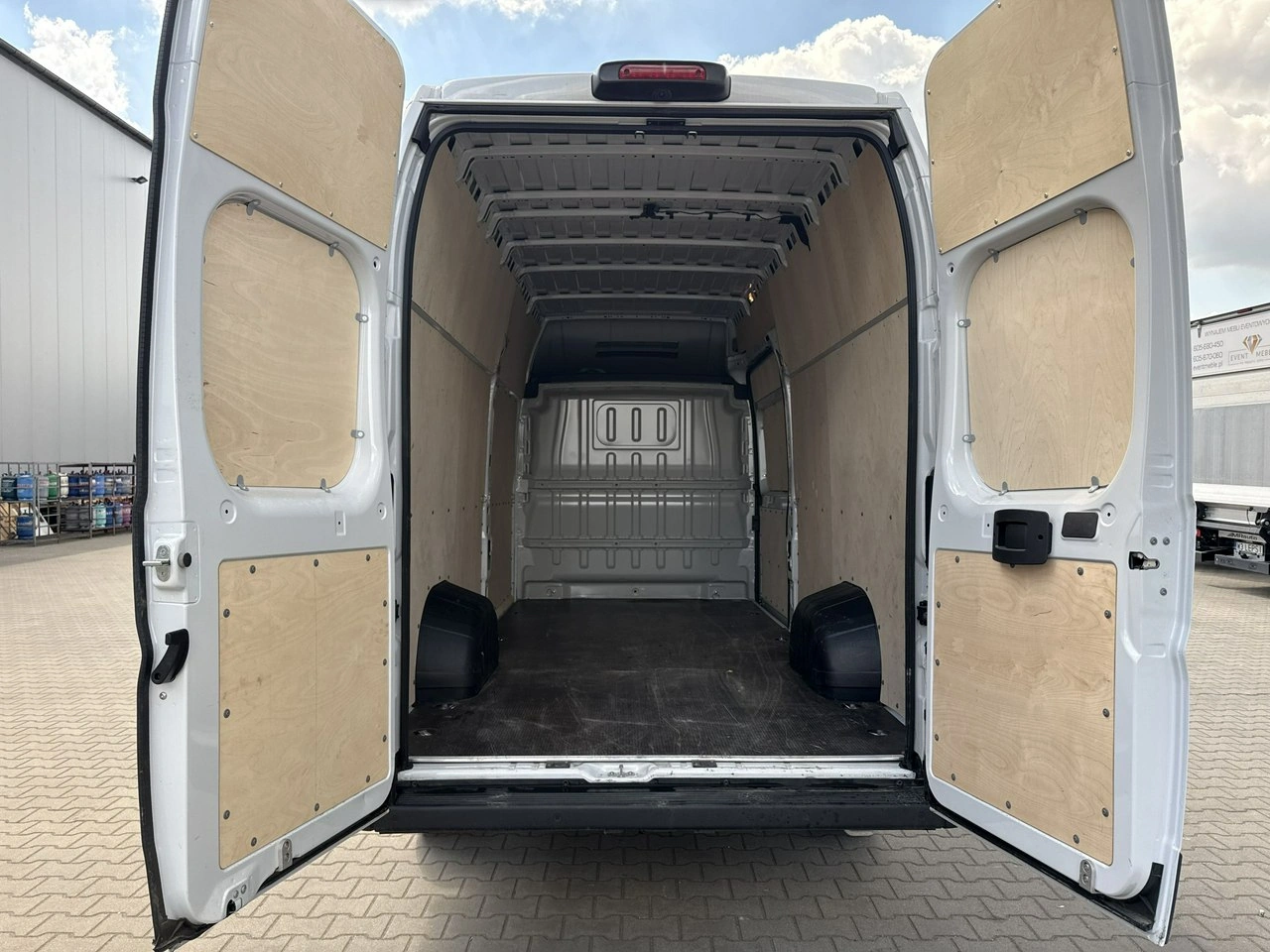 Opel Movano - Zdjęcie 19