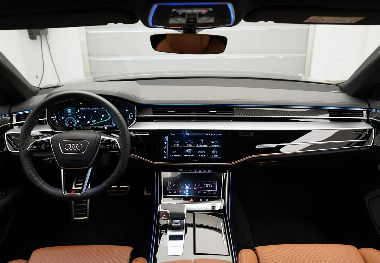 Audi A8 - Zdjęcie 12