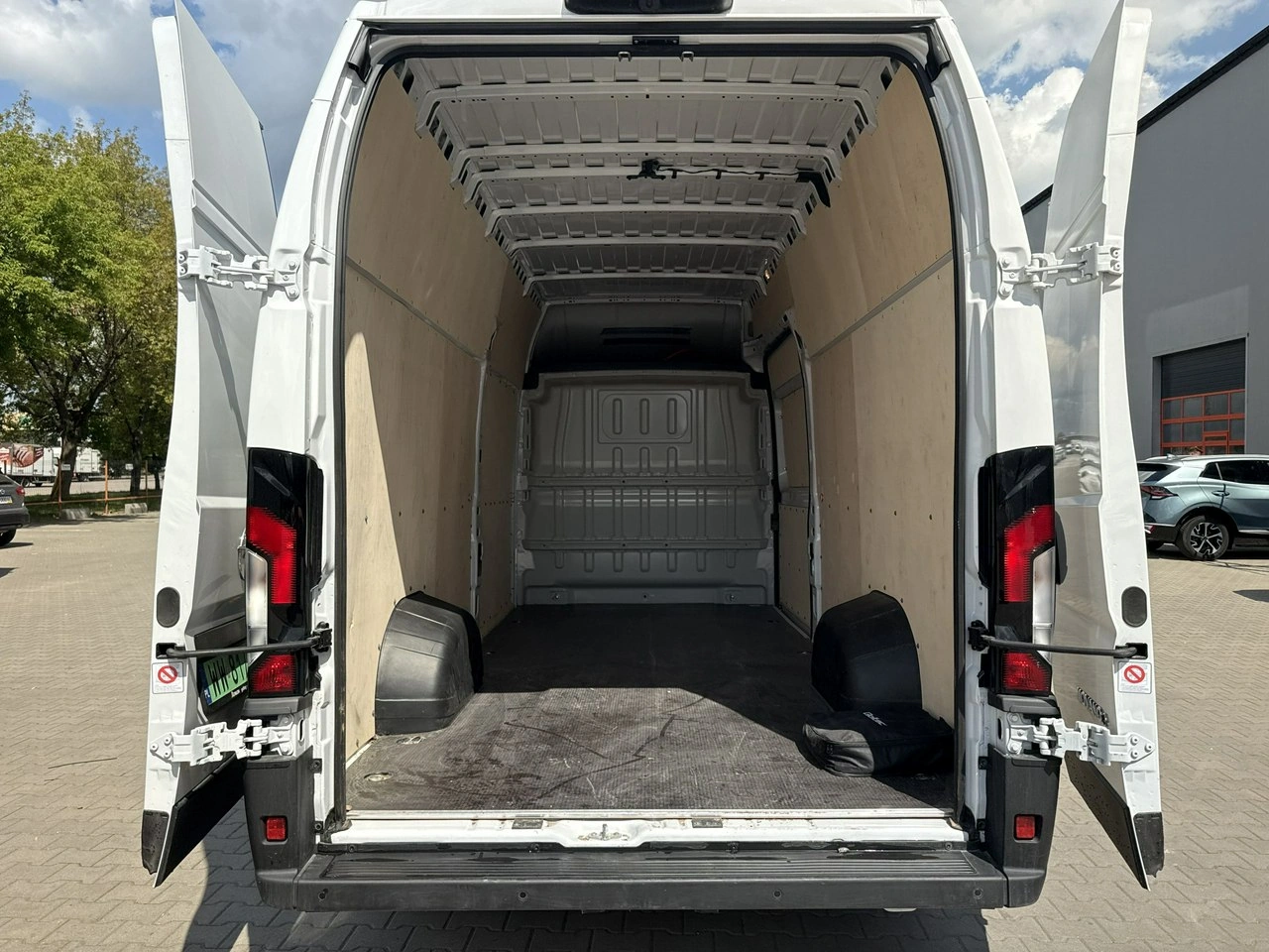 Opel Movano - Zdjęcie 20