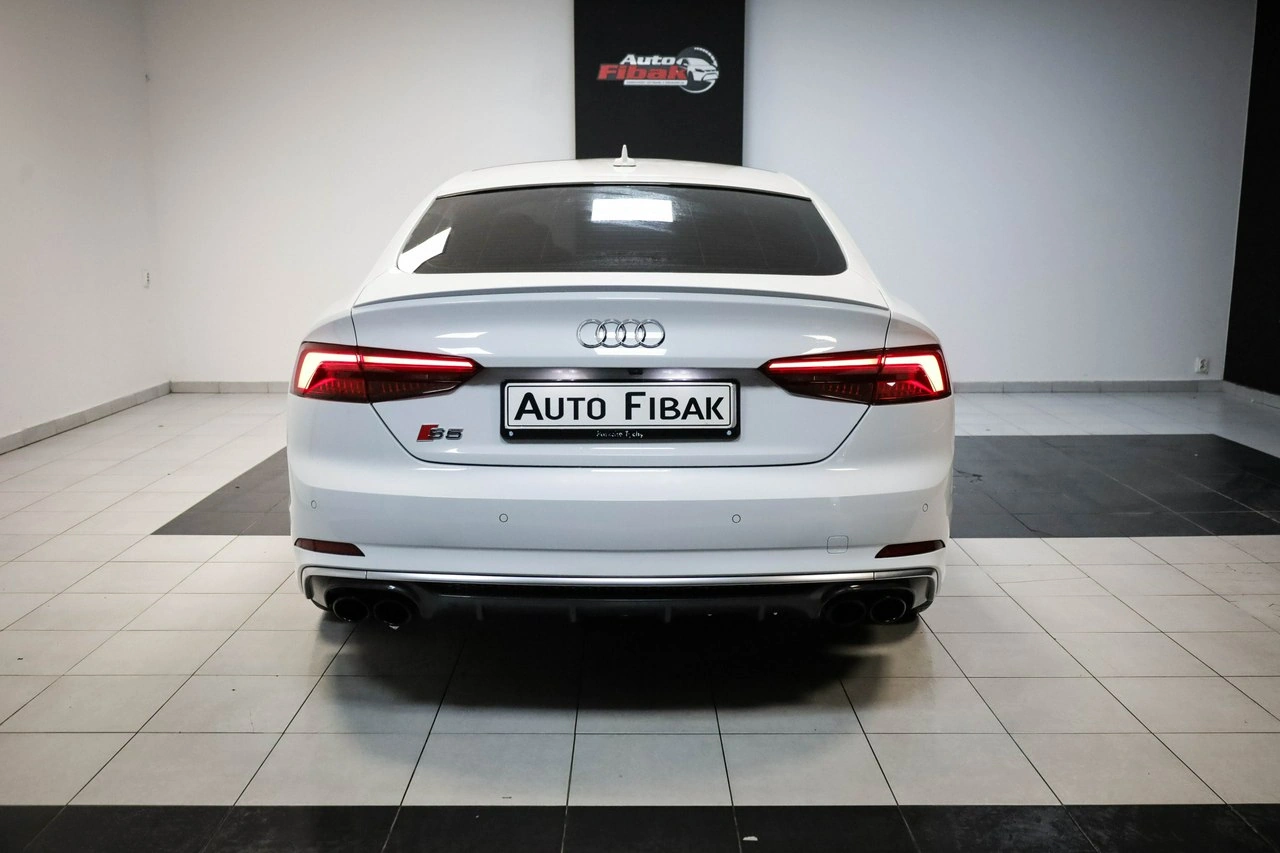 Audi S5 - Zdjęcie 12