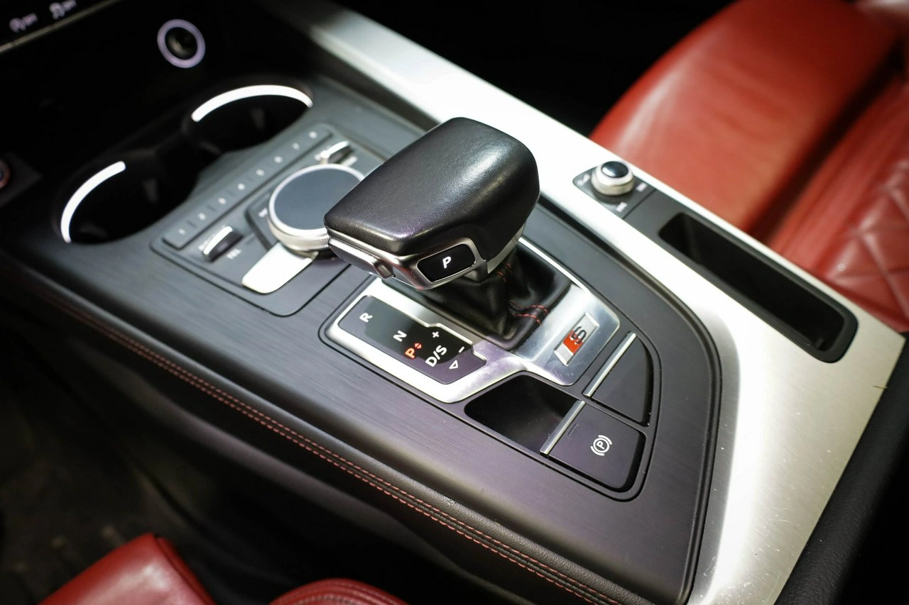 Audi S5 - Zdjęcie 28