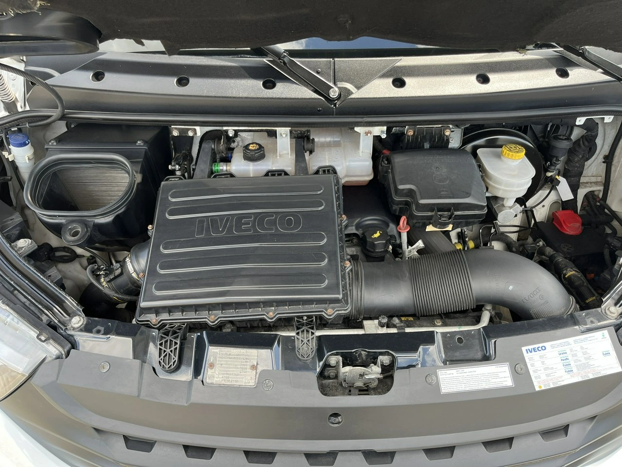 Iveco Daily - Zdjęcie 13