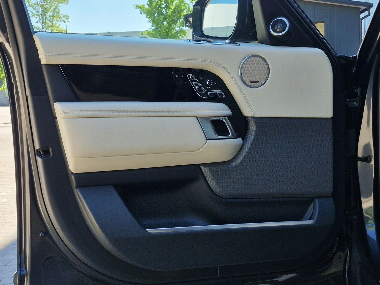 Land Rover Range Rover - Zdjęcie 16