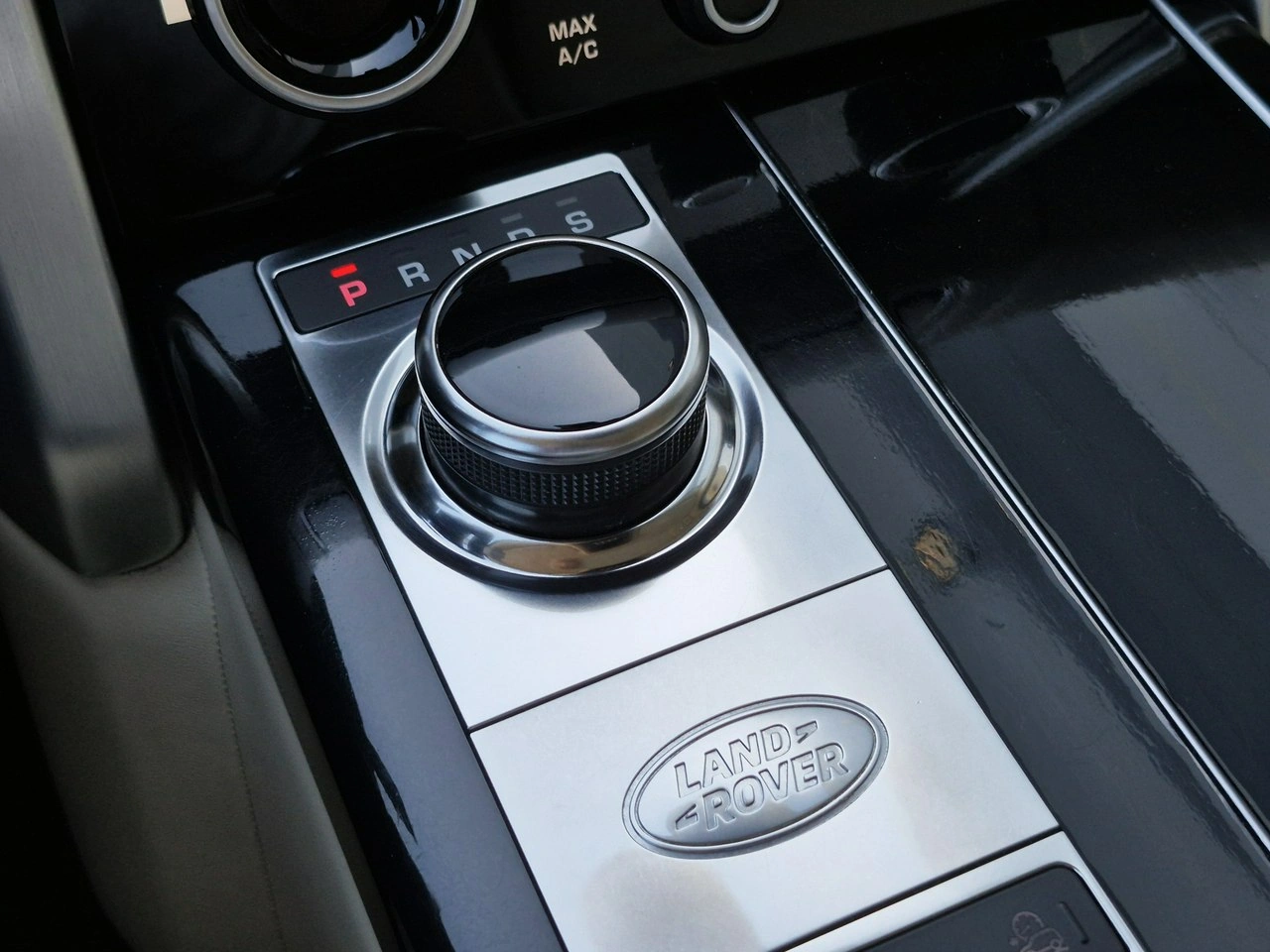 Land Rover Range Rover - Zdjęcie 36