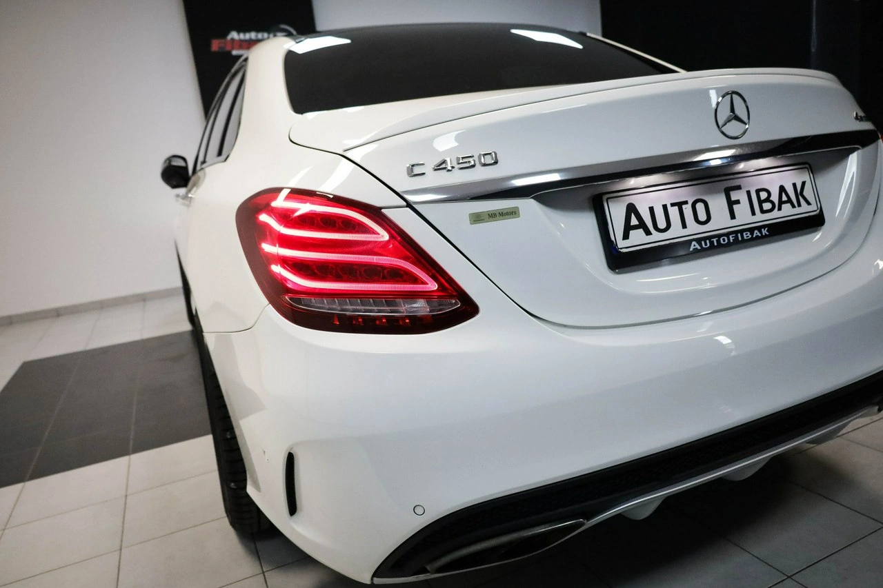 Mercedes C 43 AMG - Zdjęcie 12