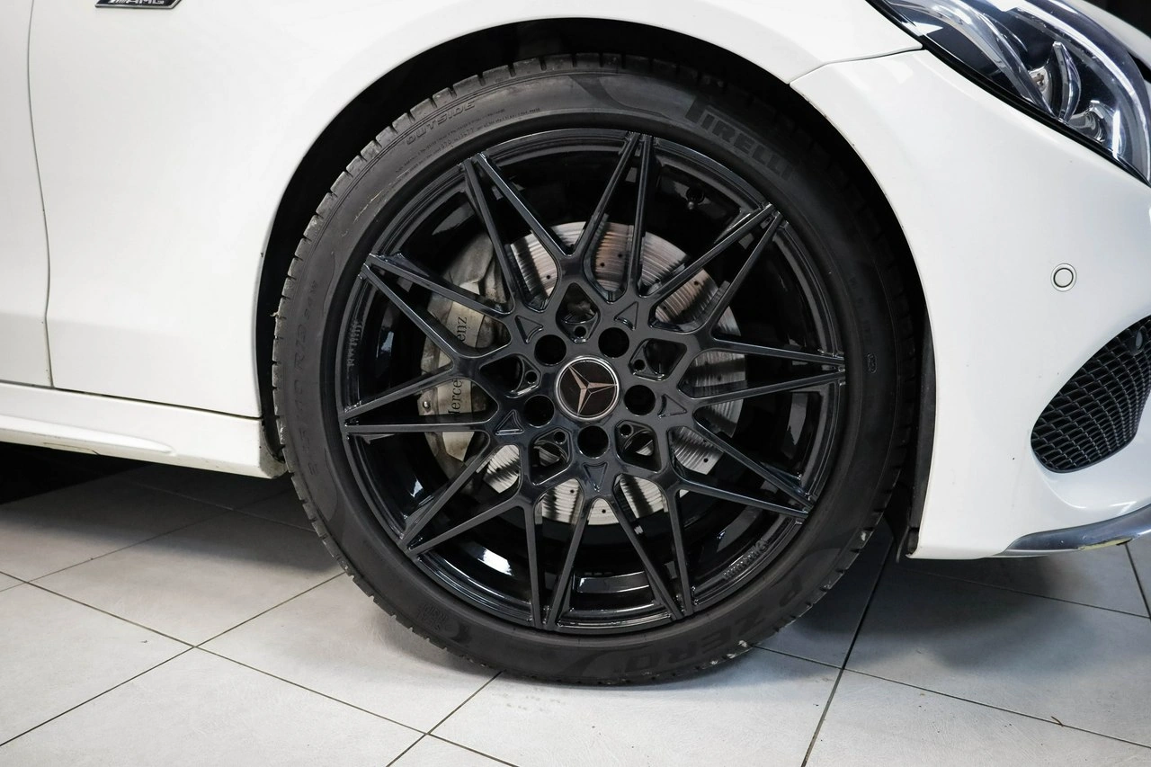 Mercedes C 43 AMG - Zdjęcie 27