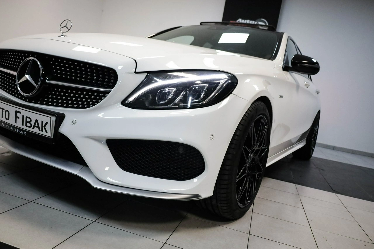 Mercedes C 43 AMG - Zdjęcie 2