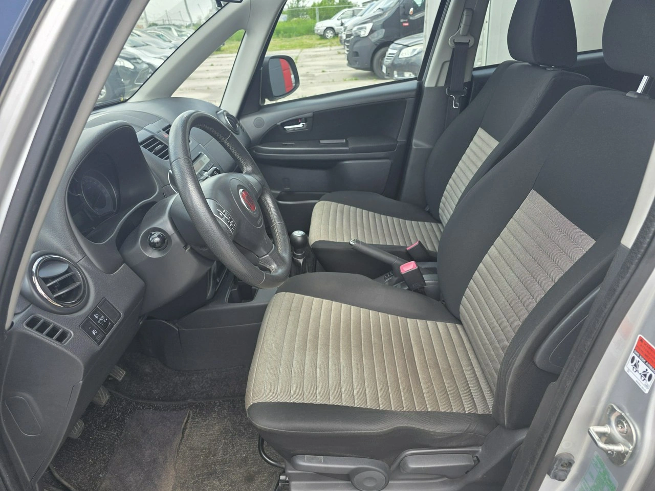 Fiat Sedici - Zdjęcie 9