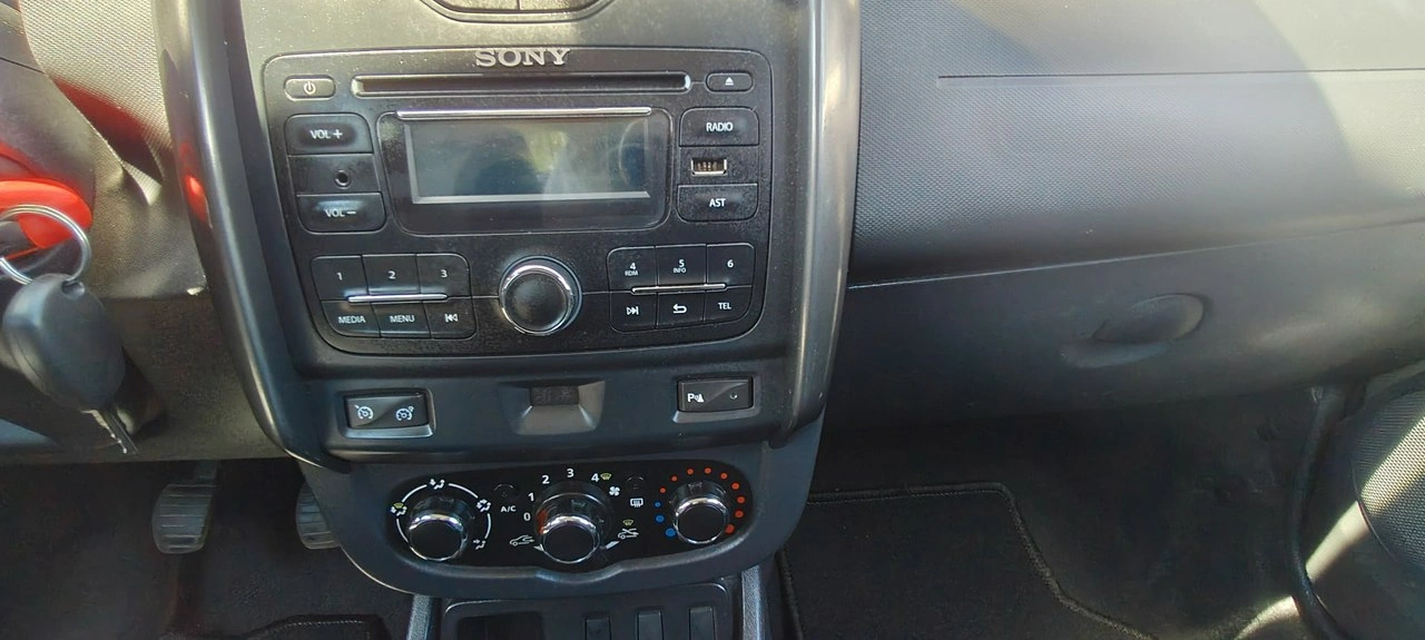 Dacia Duster - Zdjęcie 9