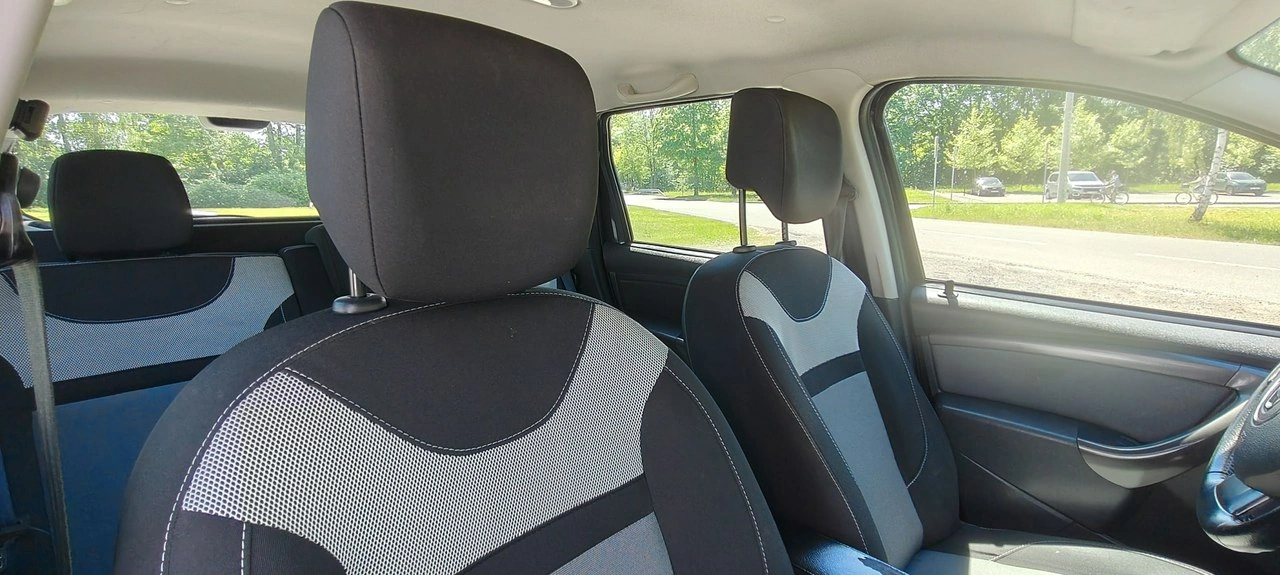 Dacia Duster - Zdjęcie 12