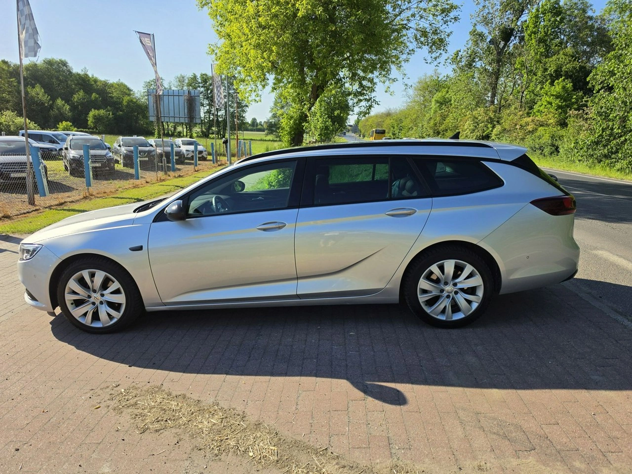 Opel Insignia Sports Tourer - Zdjęcie 2