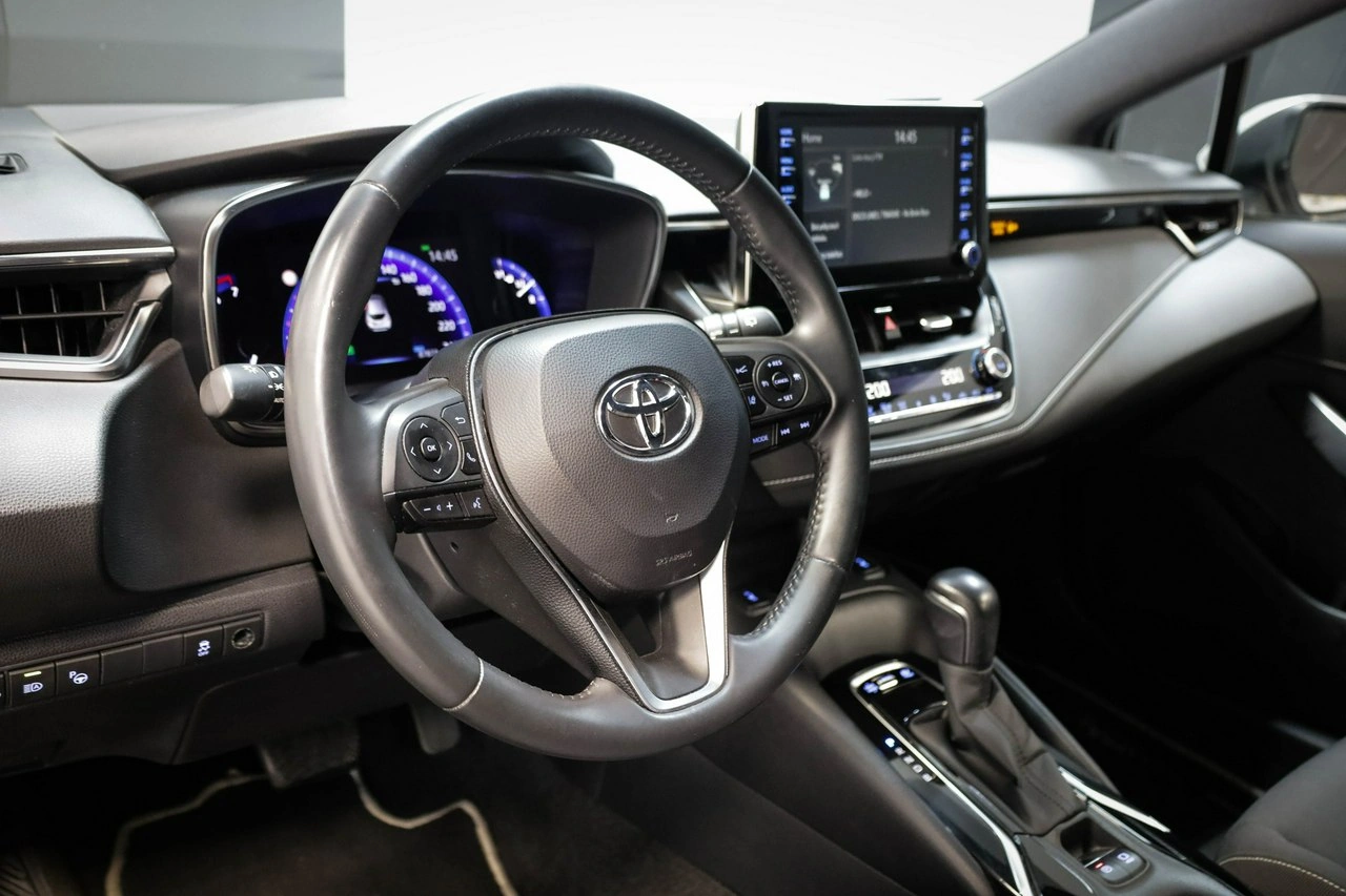 Toyota Corolla - Zdjęcie 14