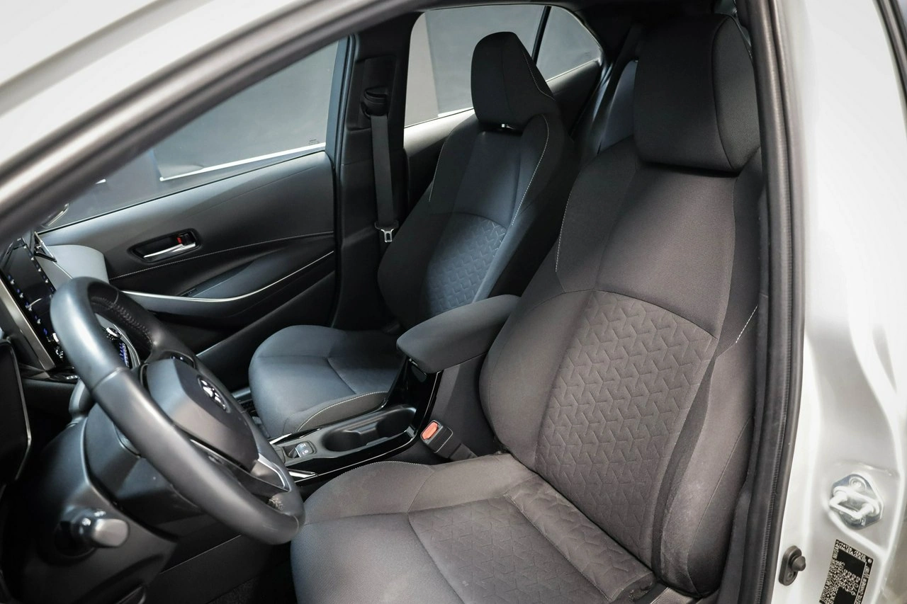 Toyota Corolla - Zdjęcie 15