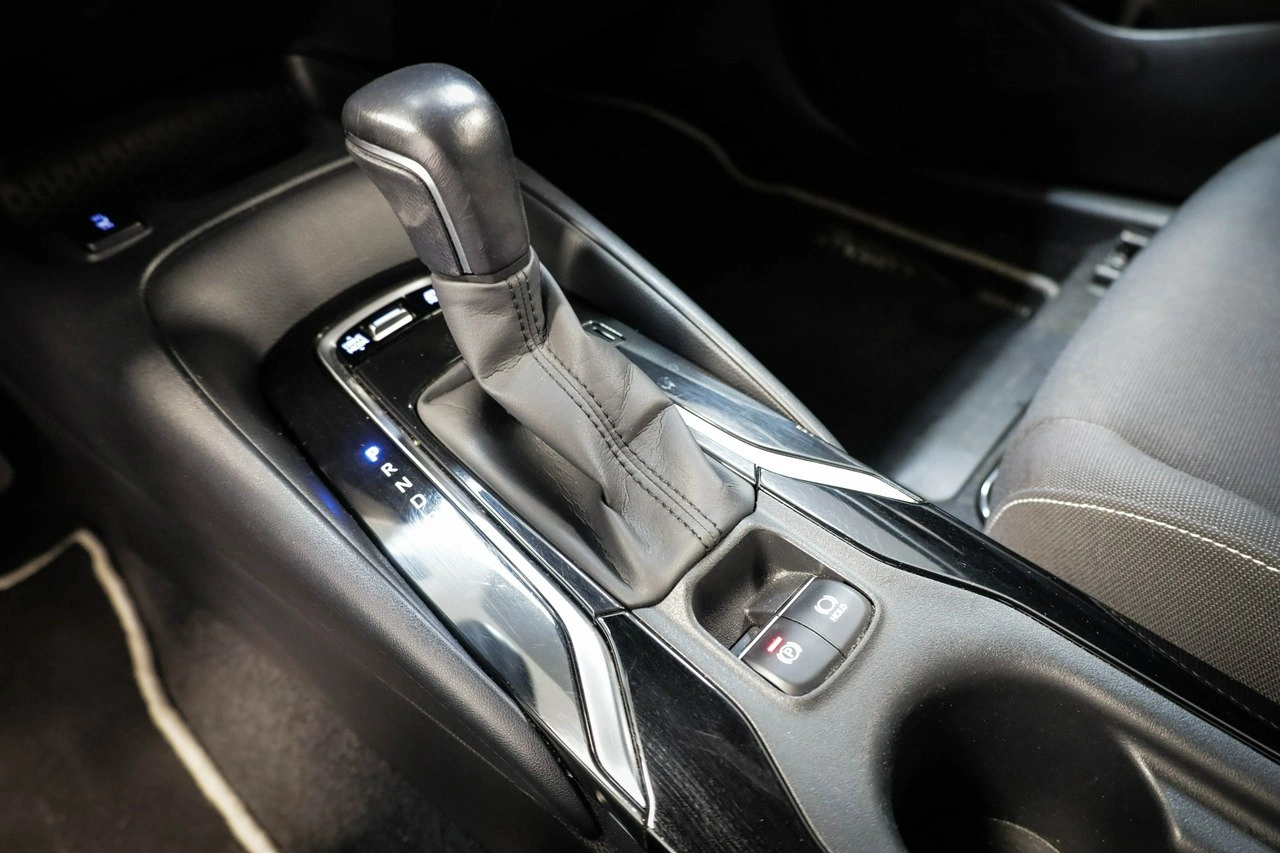 Toyota Corolla - Zdjęcie 22