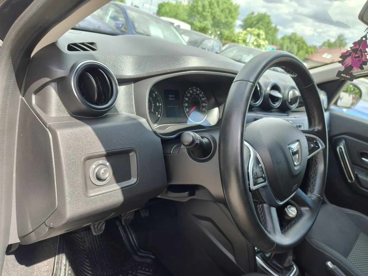 Dacia Duster - Zdjęcie 9