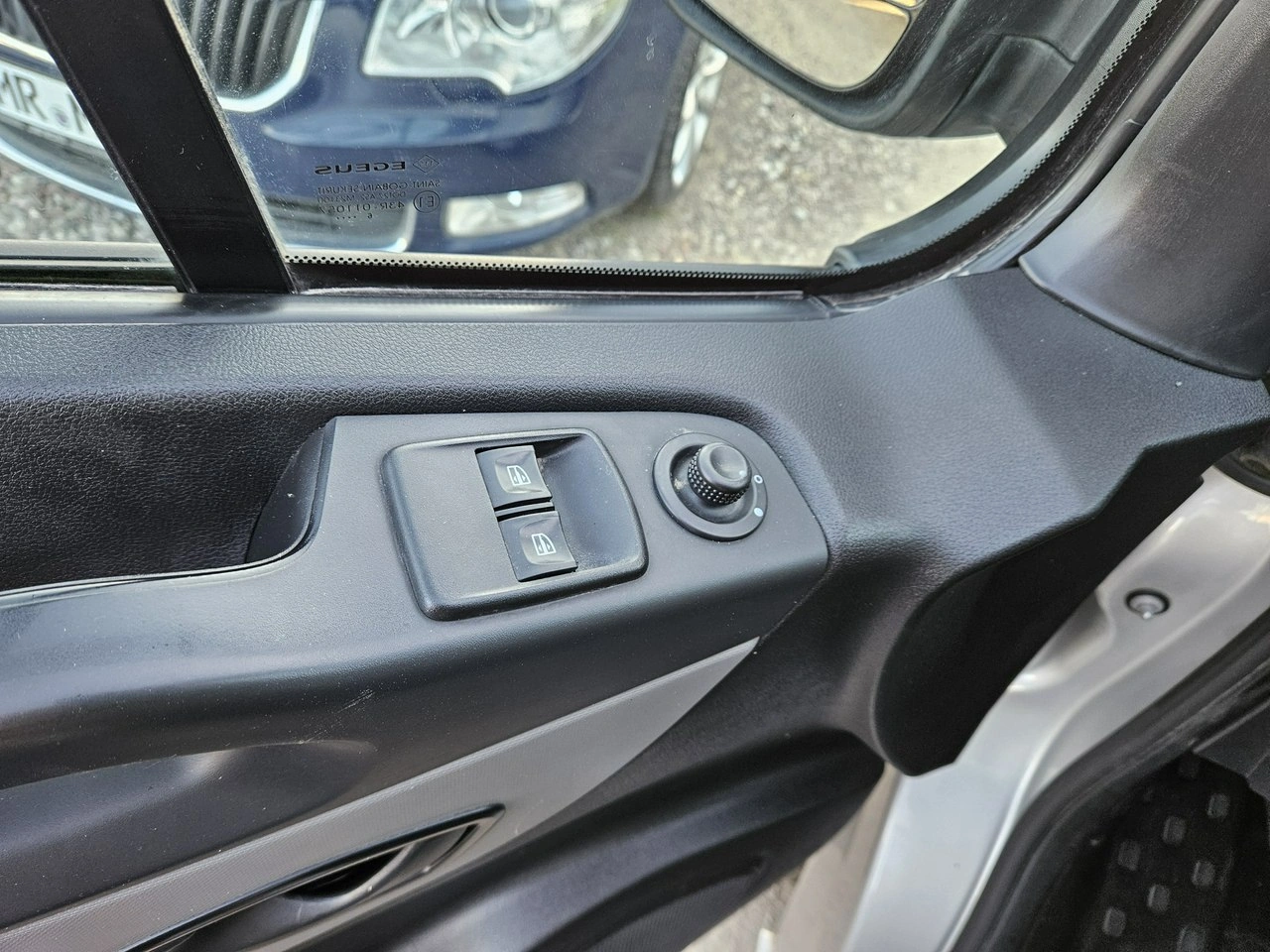 Renault Trafic - Zdjęcie 10
