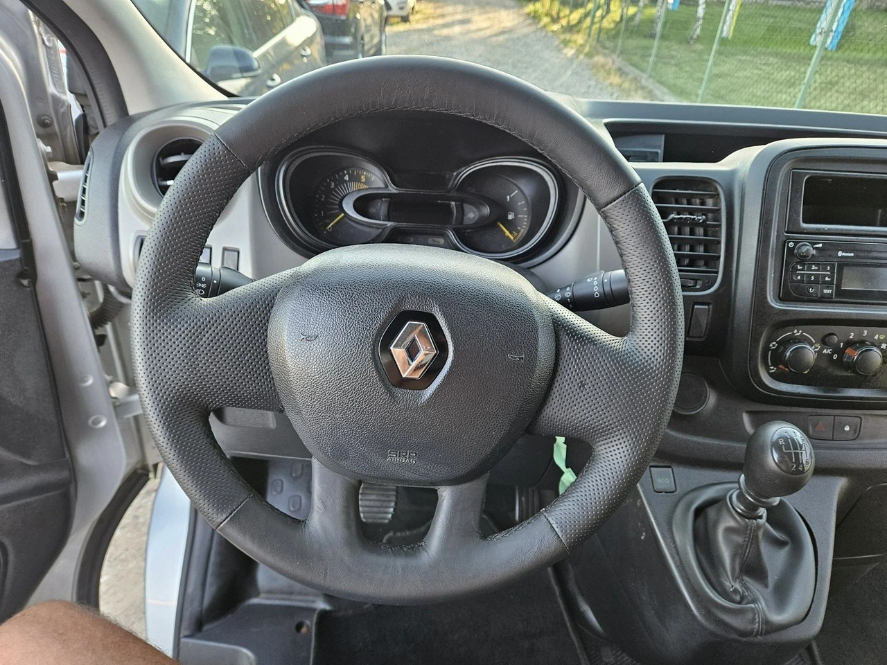 Renault Trafic - Zdjęcie 11