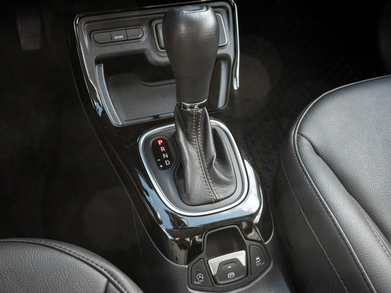 Jeep Compass - Zdjęcie 14