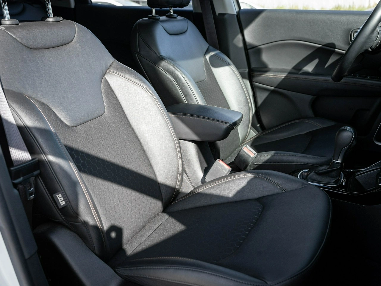 Jeep Compass - Zdjęcie 29