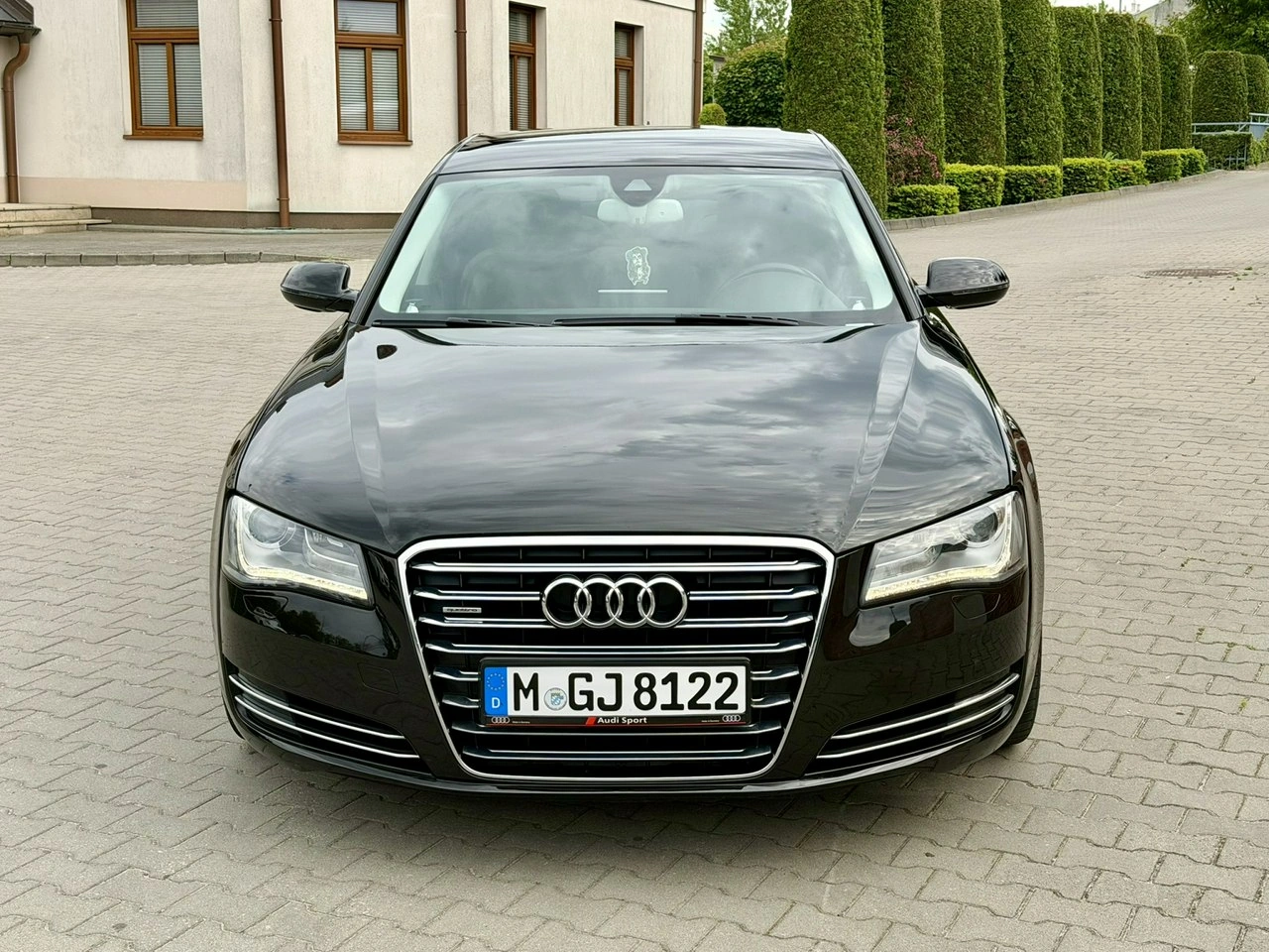 Audi A8 - Zdjęcie 9