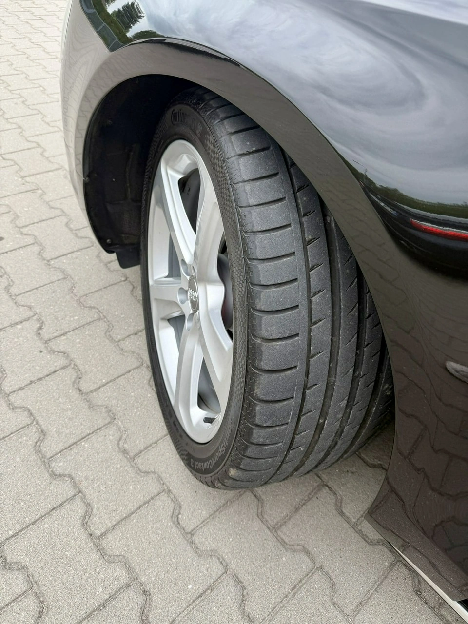 Audi A8 - Zdjęcie 20