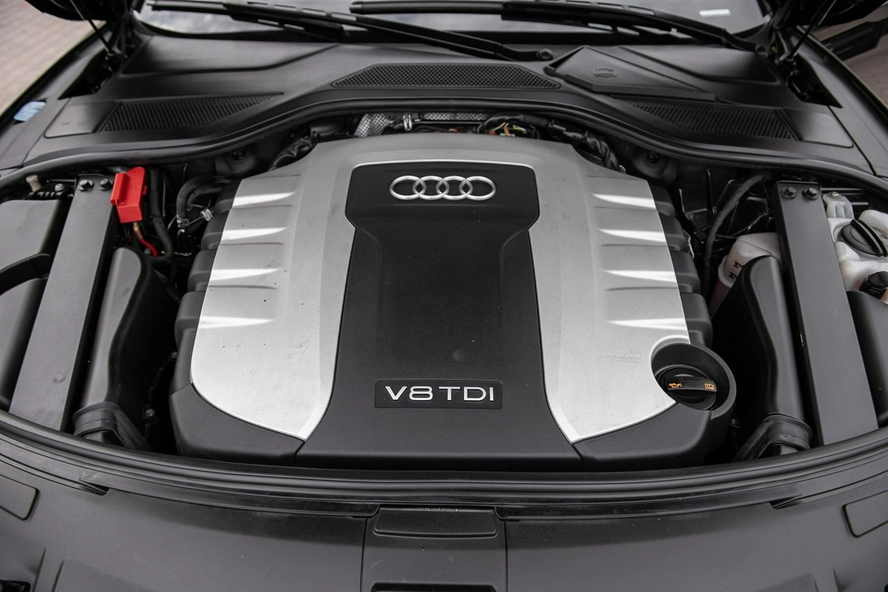 Audi A8 - Zdjęcie 35