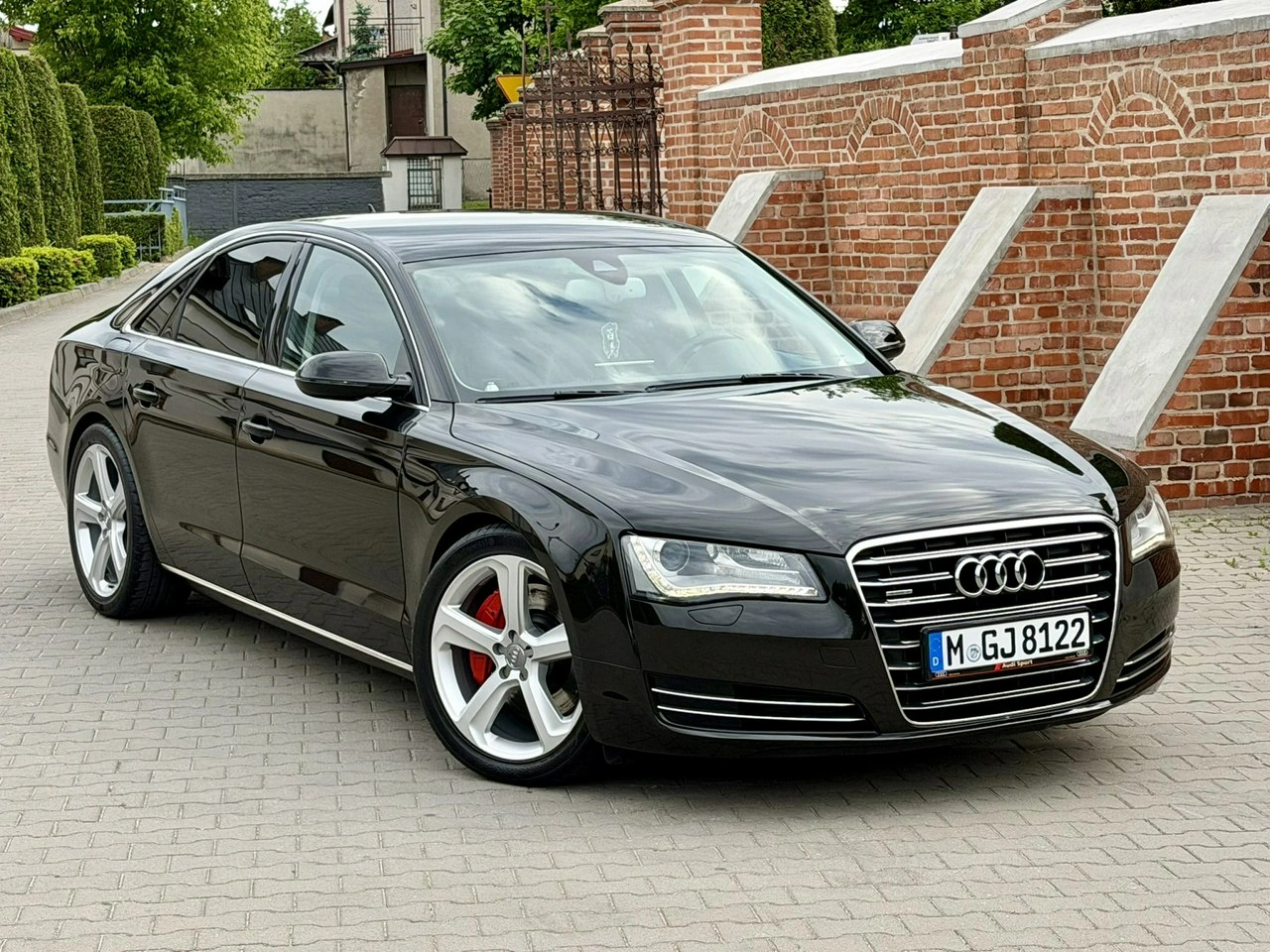 Audi A8 - Zdjęcie 3