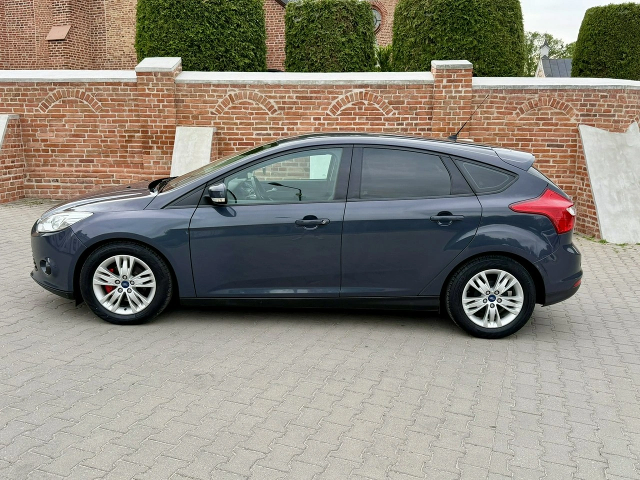 Ford Focus - Zdjęcie 10