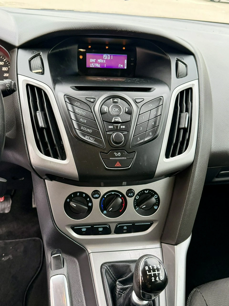 Ford Focus - Zdjęcie 13