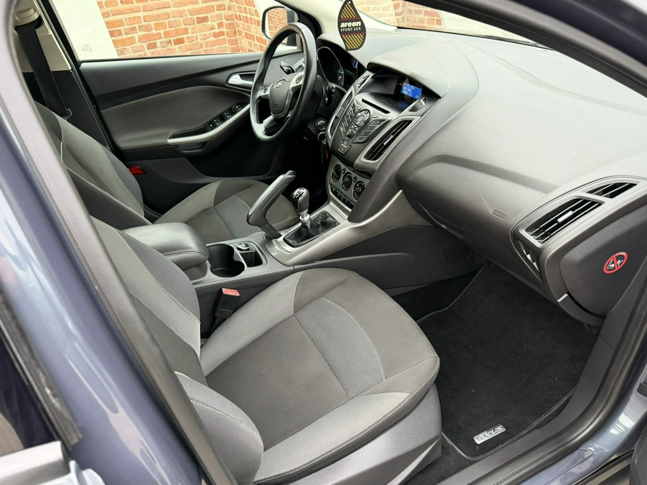 Ford Focus - Zdjęcie 8