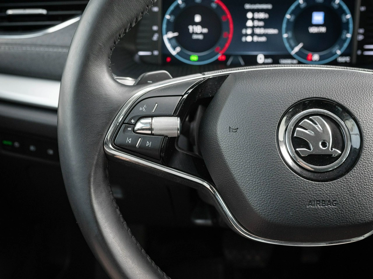 Skoda Octavia - Zdjęcie 12