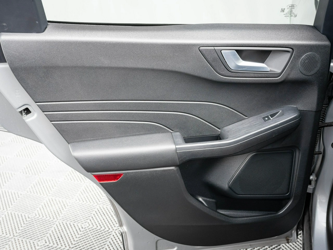 Ford Kuga - Zdjęcie 24