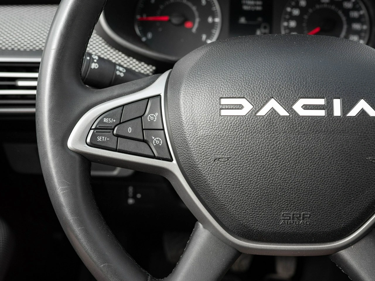 Dacia Sandero - Zdjęcie 12