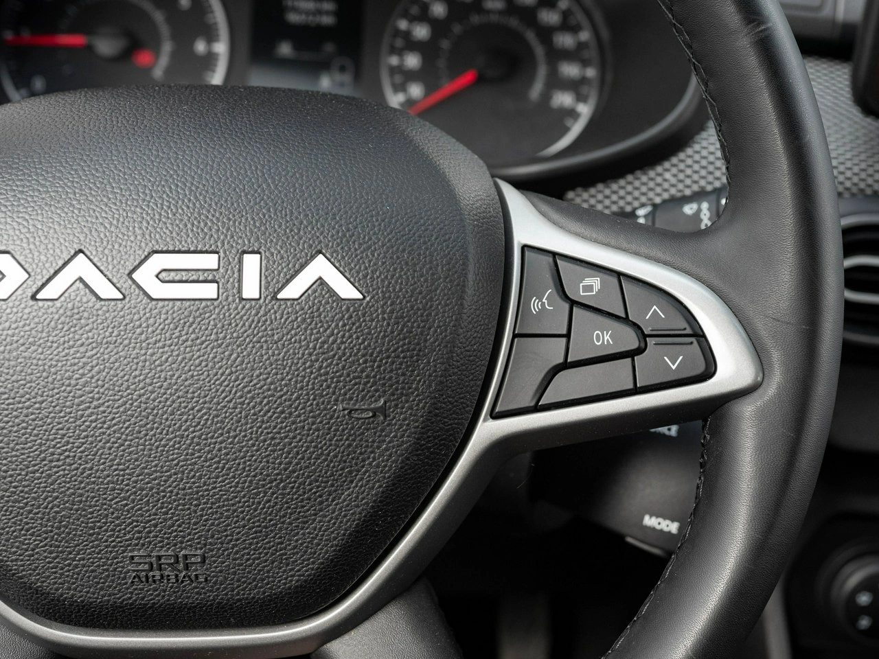 Dacia Sandero - Zdjęcie 13