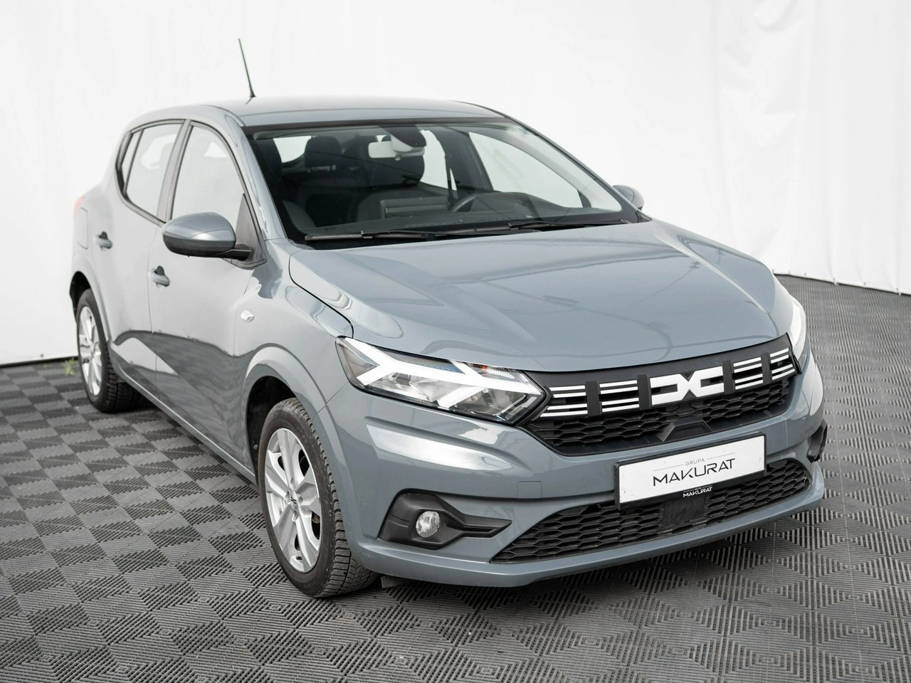 Dacia Sandero - Zdjęcie 2