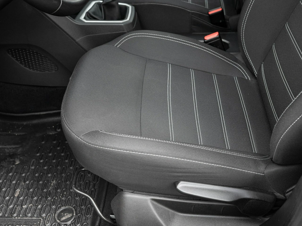 Dacia Sandero - Zdjęcie 9