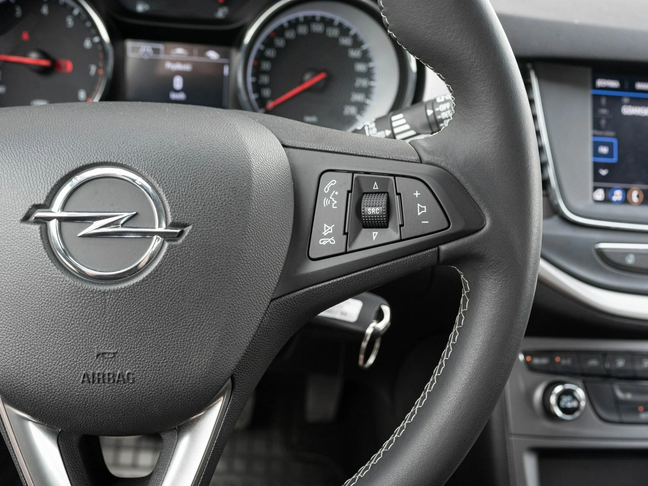 Opel Astra - Zdjęcie 13
