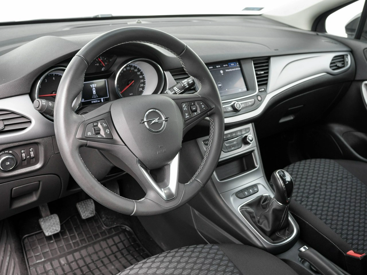 Opel Astra - Zdjęcie 5