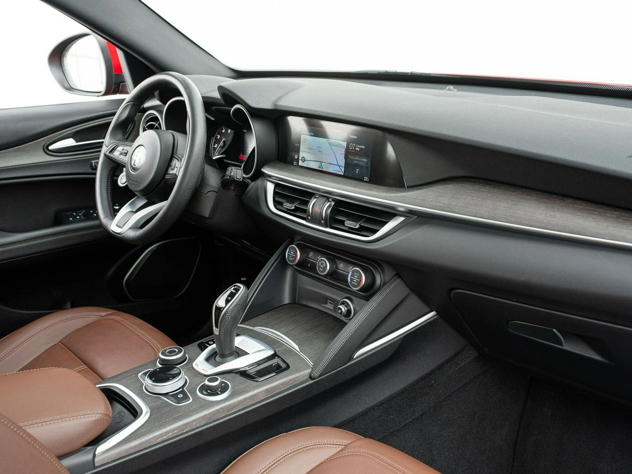 Alfa Romeo Stelvio - Zdjęcie 33