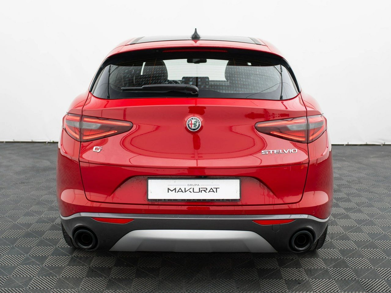 Alfa Romeo Stelvio - Zdjęcie 8