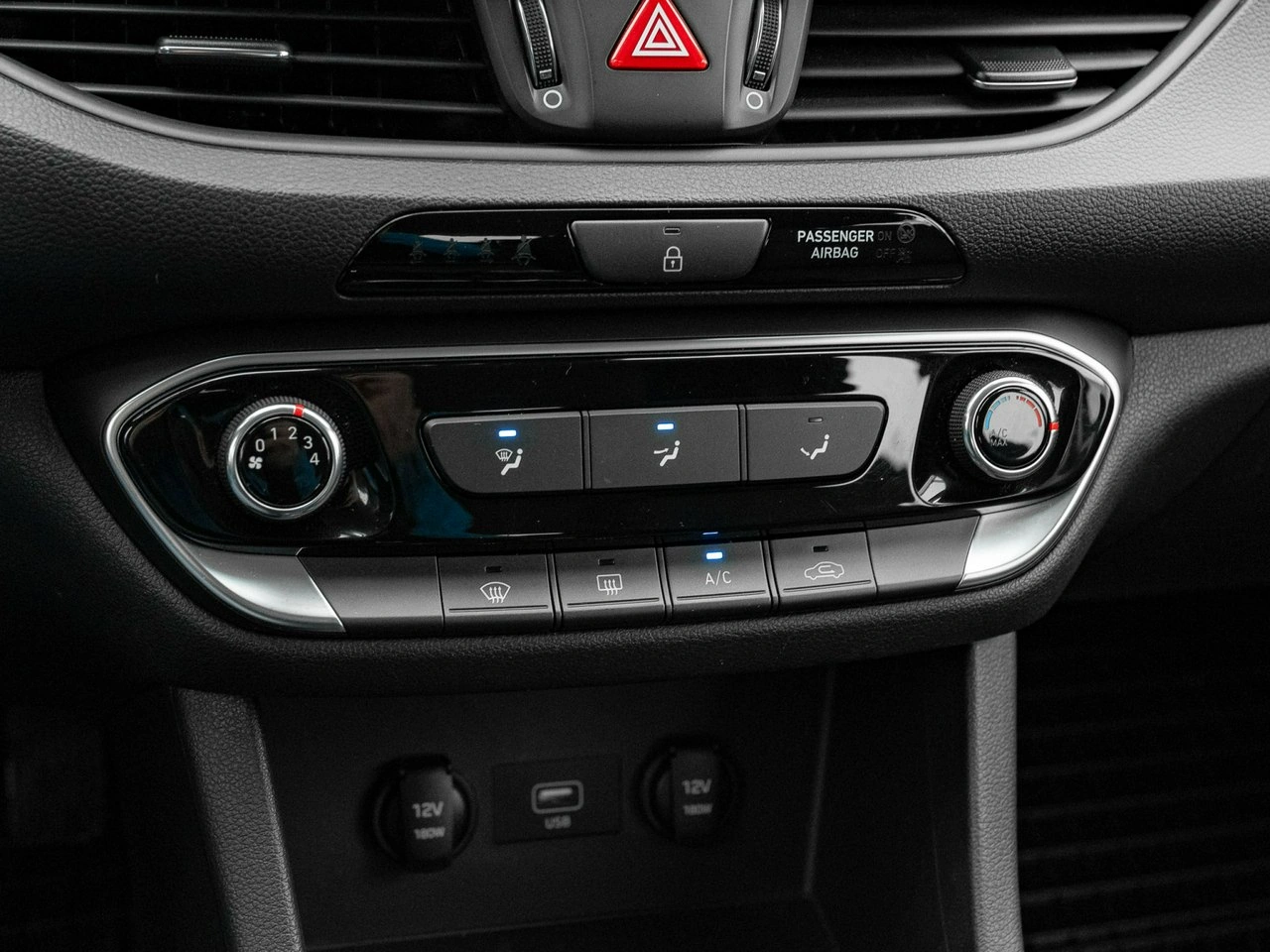 Hyundai i30 - Zdjęcie 16