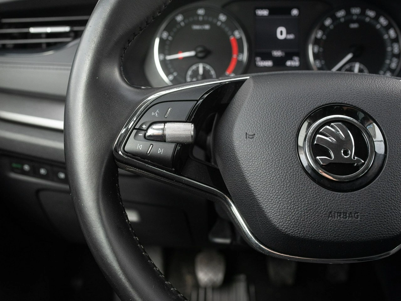 Skoda Octavia - Zdjęcie 13