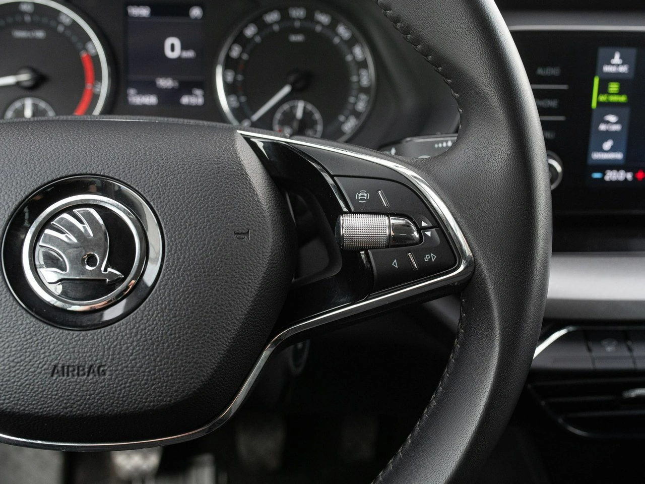 Skoda Octavia - Zdjęcie 14