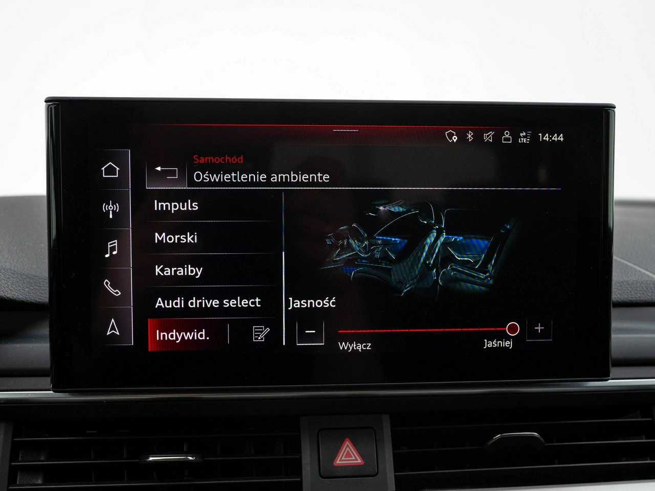 Audi A4 - Zdjęcie 21