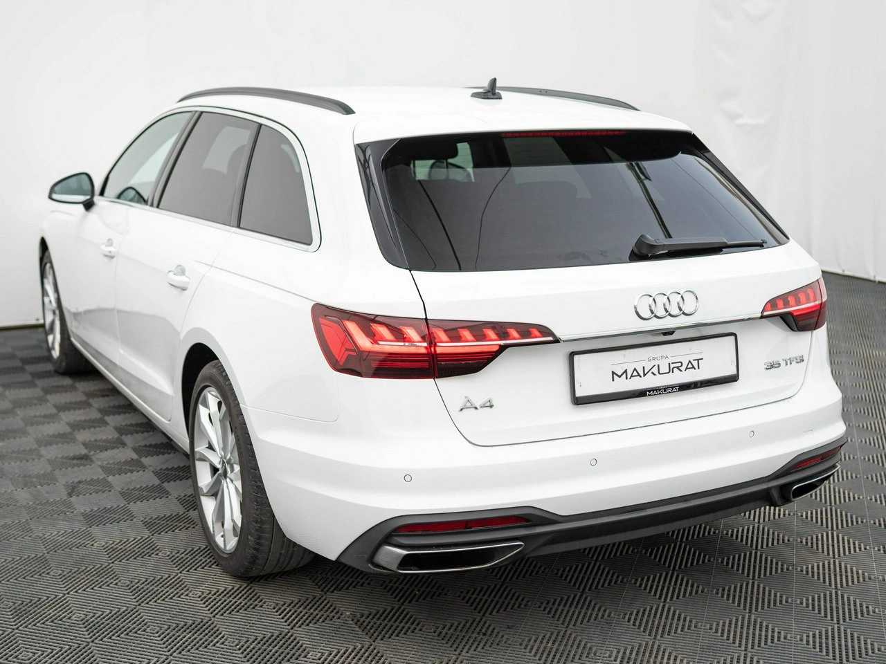 Audi A4 - Zdjęcie 3