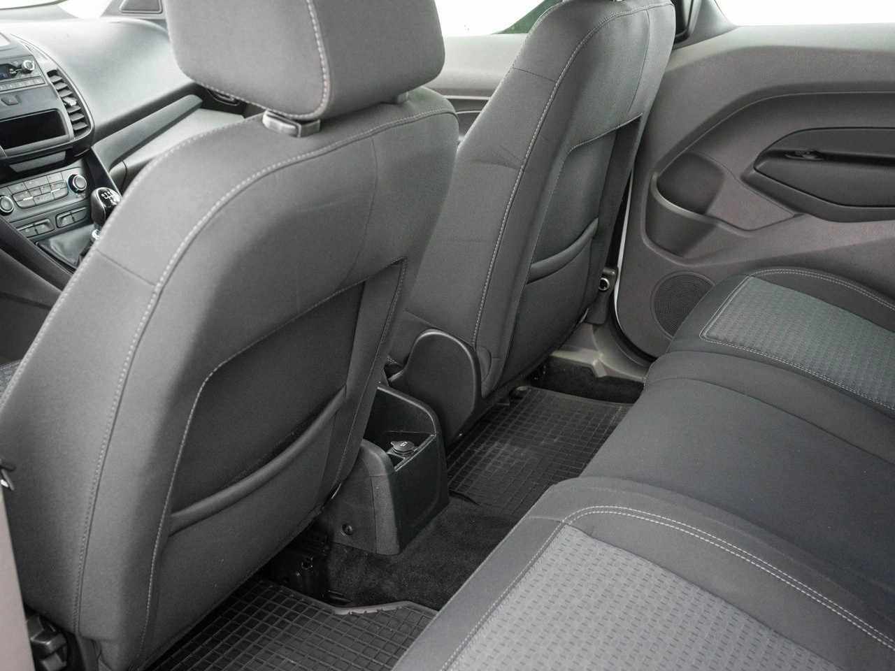 Ford Transit Connect - Zdjęcie 17