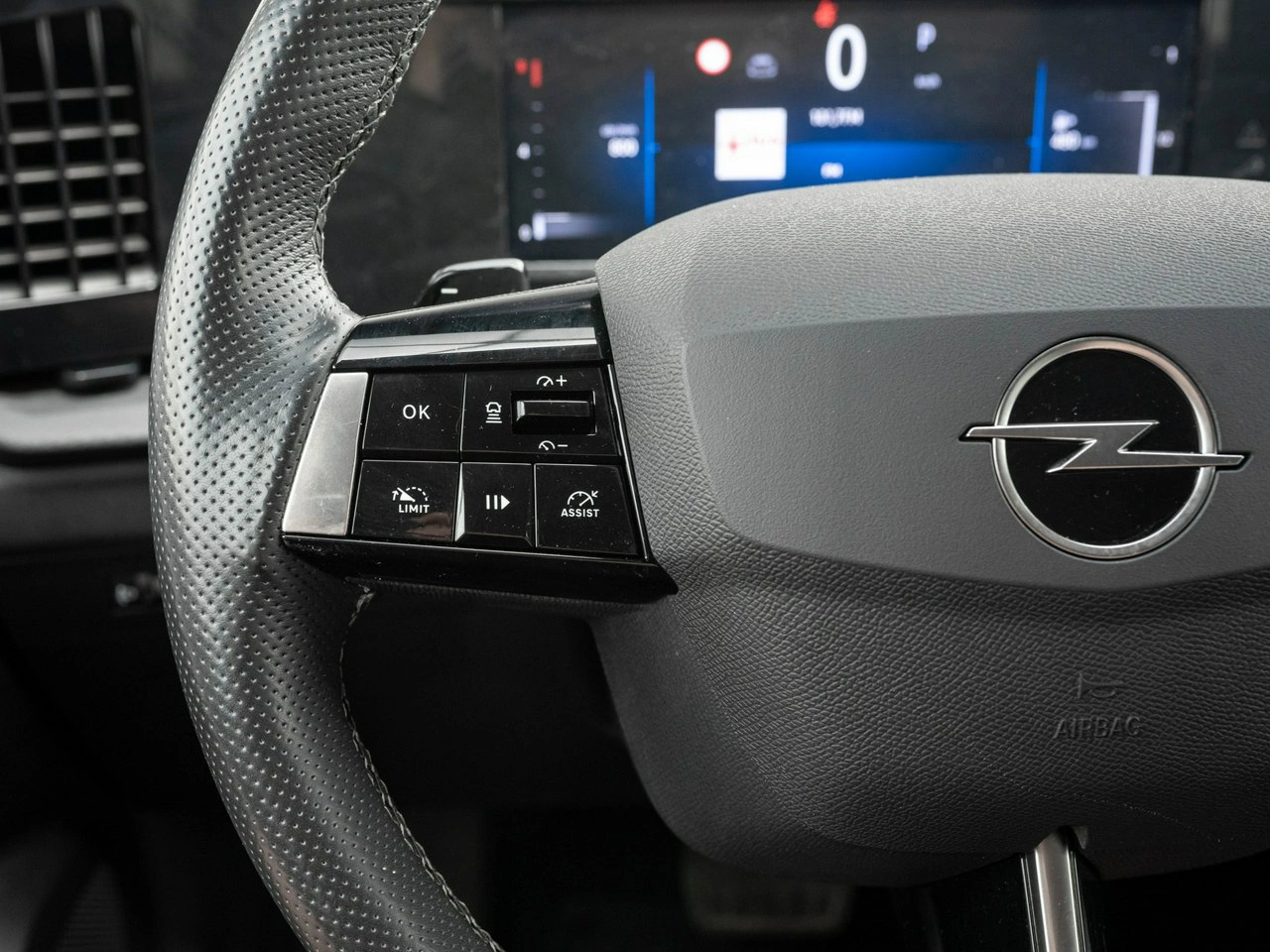 Opel Astra - Zdjęcie 12